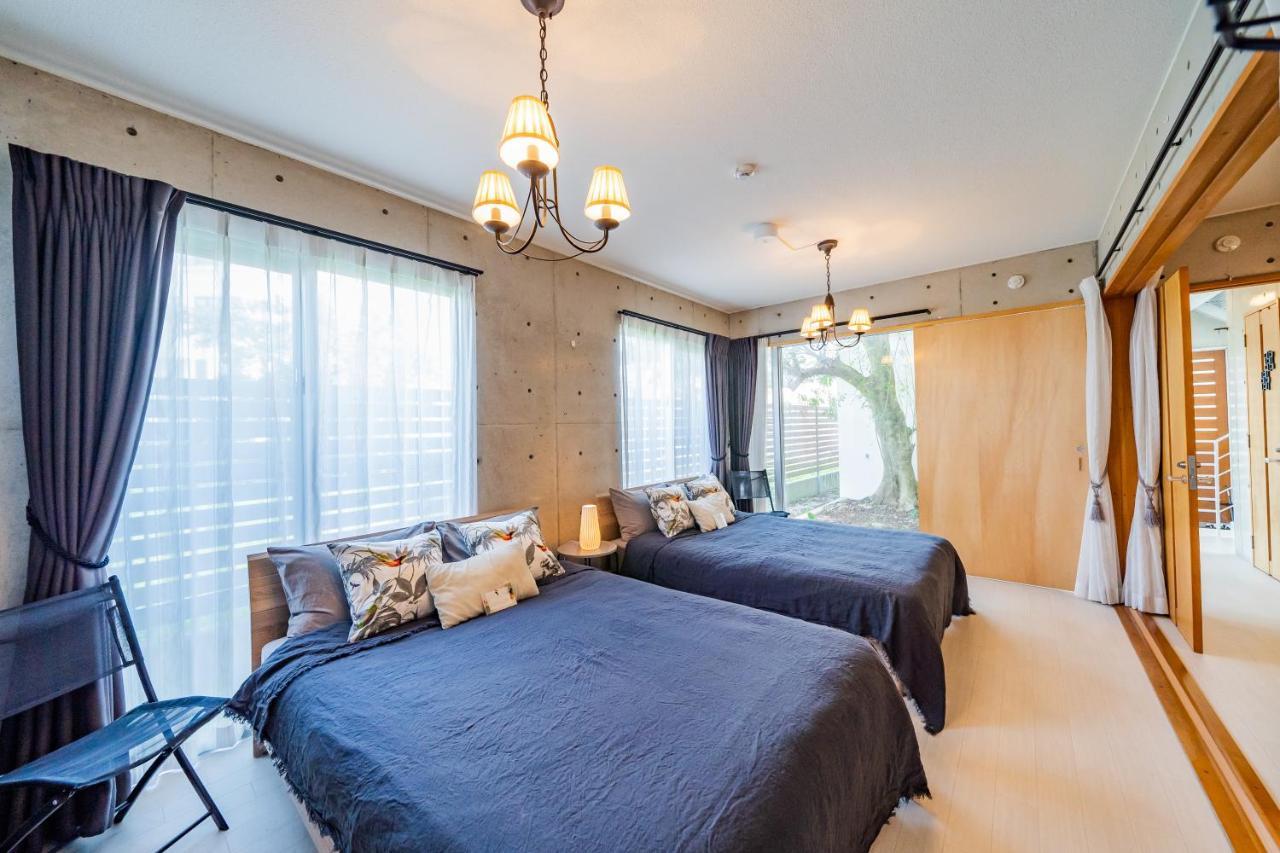 Em Tree House Villa Uruma Dış mekan fotoğraf